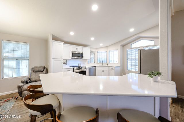 3901 E PINNACLE PEAK Road 109, Phoenix, AZ 85050