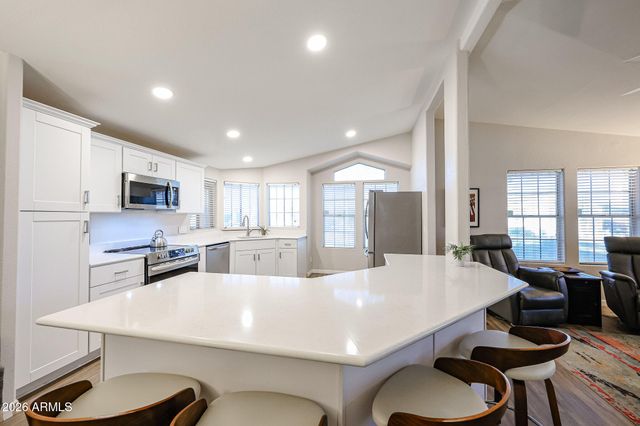 3901 E PINNACLE PEAK Road 109, Phoenix, AZ 85050