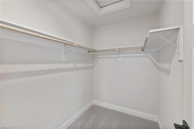 3 Bracewell LN, Yorktown, VA 23692