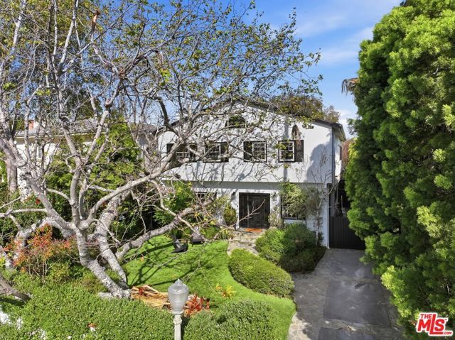 154 S Anita Avenue, Los Angeles, CA 90049