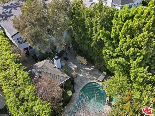 154 S Anita Avenue, Los Angeles, CA 90049