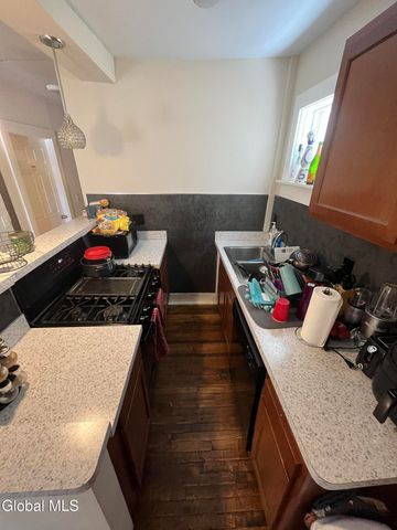 579 Washington Avenue, Albany, NY 12206