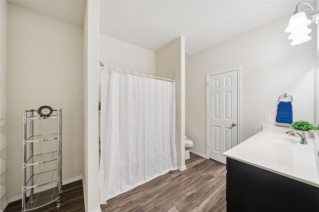 2324 N Amber Ruse Court, Conroe, TX 77304