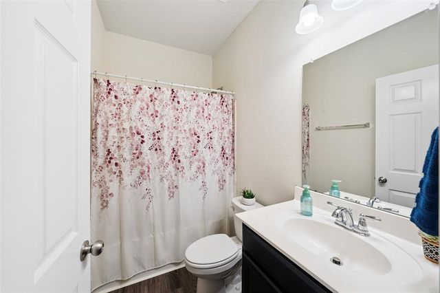 2324 N Amber Ruse Court, Conroe, TX 77304