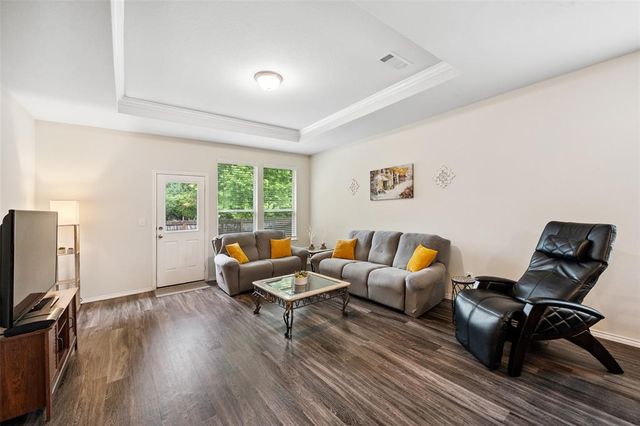 2324 N Amber Ruse Court, Conroe, TX 77304