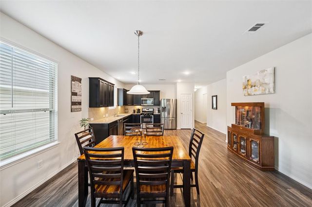 2324 N Amber Ruse Court, Conroe, TX 77304