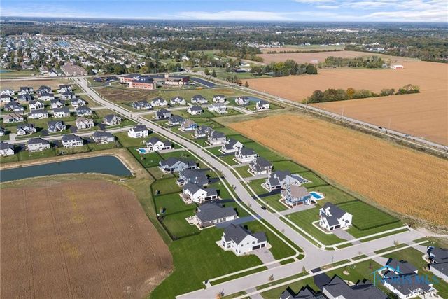 549 Canterbury Boulevard, Perrysburg, OH 43551