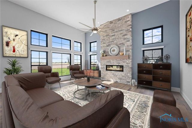 549 Canterbury Boulevard, Perrysburg, OH 43551