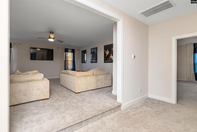 29 Coltswood Ln, Elgin, SC 29045