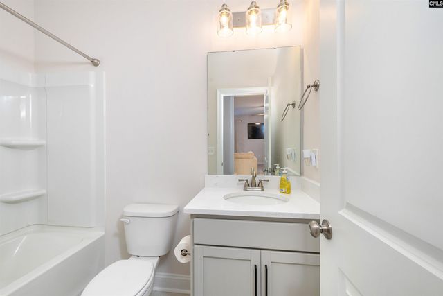 29 Coltswood Ln, Elgin, SC 29045