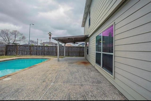 18102 Spring Run Lane, Richmond, TX 77407