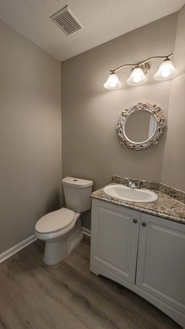 3947 LAURELWOOD Drive, Jacksonville, FL 32257