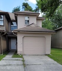 3947 LAURELWOOD Drive, Jacksonville, FL 32257