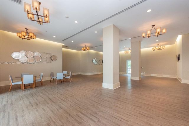 19400 Turnberry Way 1621, Aventura, FL 33180