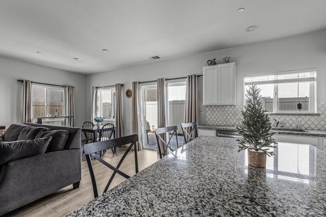 3849 Arborhill Way, Sacramento, CA 95834