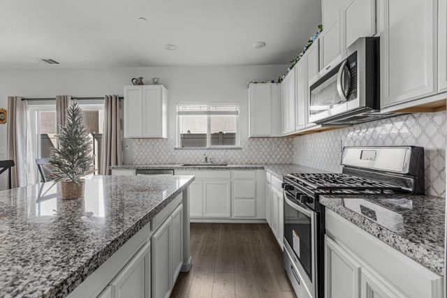 3849 Arborhill Way, Sacramento, CA 95834