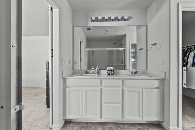 3849 Arborhill Way, Sacramento, CA 95834