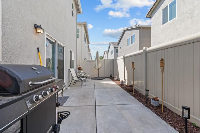 3849 Arborhill Way, Sacramento, CA 95834