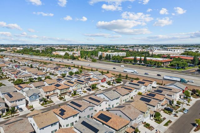 3849 Arborhill Way, Sacramento, CA 95834