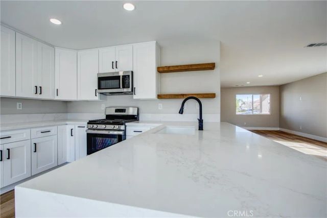 30521 Sierra Vista, Menifee, CA 92584