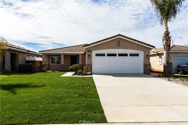 30521 Sierra Vista, Menifee, CA 92584