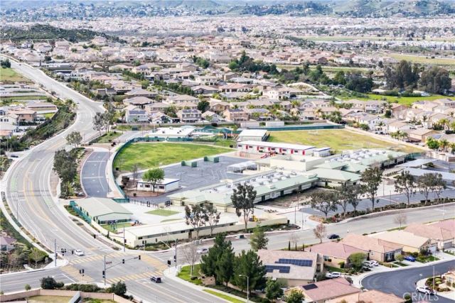 30521 Sierra Vista, Menifee, CA 92584