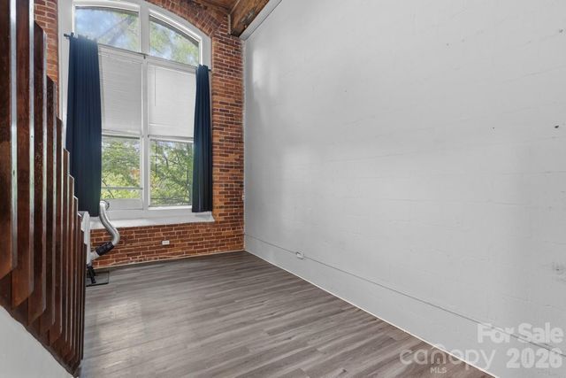 201 S Hoskins Road 219, Charlotte, NC 28208