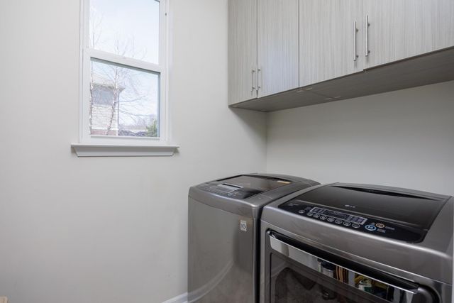 3218 Park Meadow Drive, Lake Orion, MI 48362