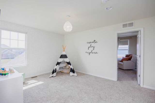 3218 Park Meadow Drive, Lake Orion, MI 48362