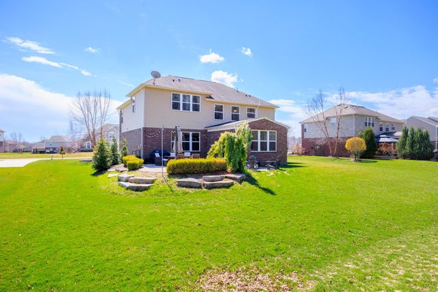 3218 Park Meadow Drive, Lake Orion, MI 48362