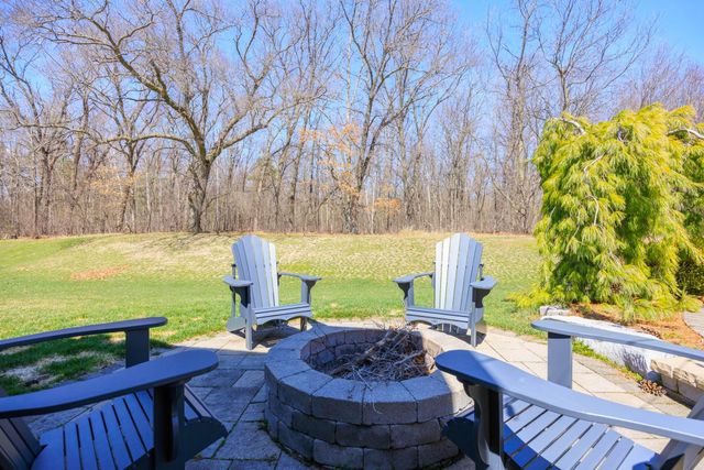 3218 Park Meadow Drive, Lake Orion, MI 48362