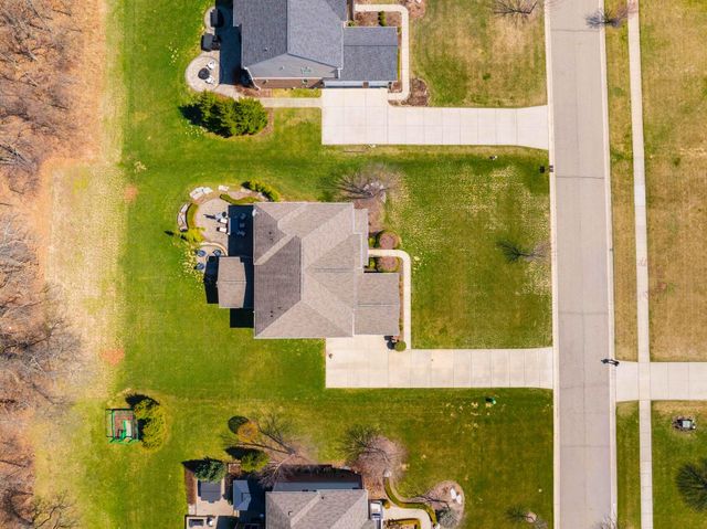 3218 Park Meadow Drive, Lake Orion, MI 48362