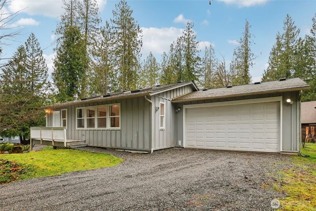 7339 Hideaway Ln, Concrete, WA 98237