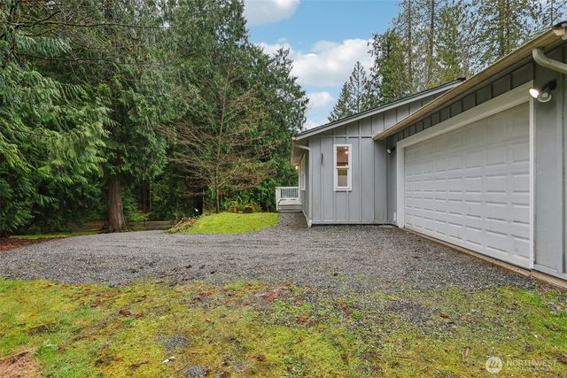 7339 Hideaway Ln, Concrete, WA 98237