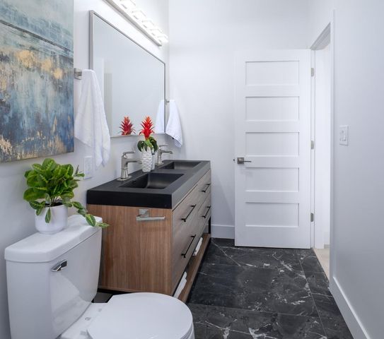 1371 Camellia Drive, East Palo Alto, CA 94303