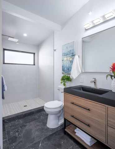 1371 Camellia Drive, East Palo Alto, CA 94303