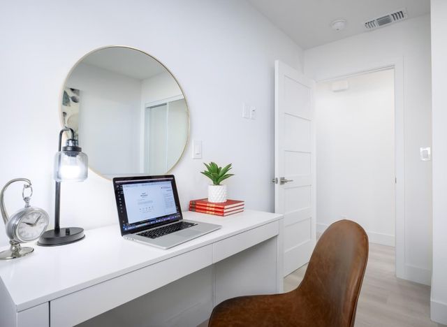 1371 Camellia Drive, East Palo Alto, CA 94303