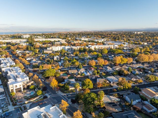 1371 Camellia Drive, East Palo Alto, CA 94303