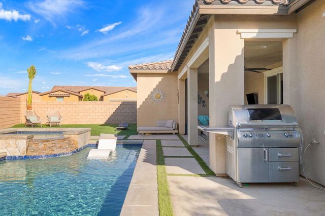 81890 Via Encinitas, La Quinta, CA 92253