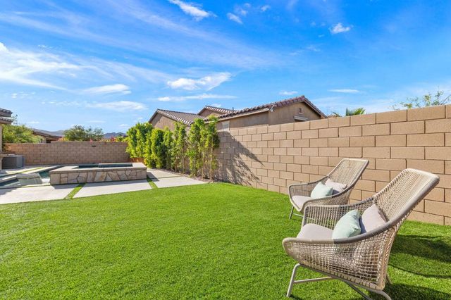 81890 Via Encinitas, La Quinta, CA 92253