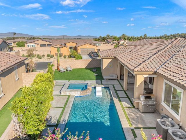 81890 Via Encinitas, La Quinta, CA 92253