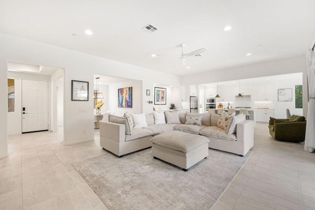 81890 Via Encinitas, La Quinta, CA 92253