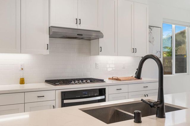 81890 Via Encinitas, La Quinta, CA 92253