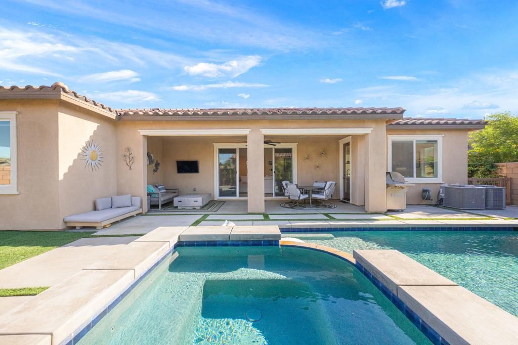 Image 16 of property listing at 81890 Via Encinitas, La Quinta, CA 92253