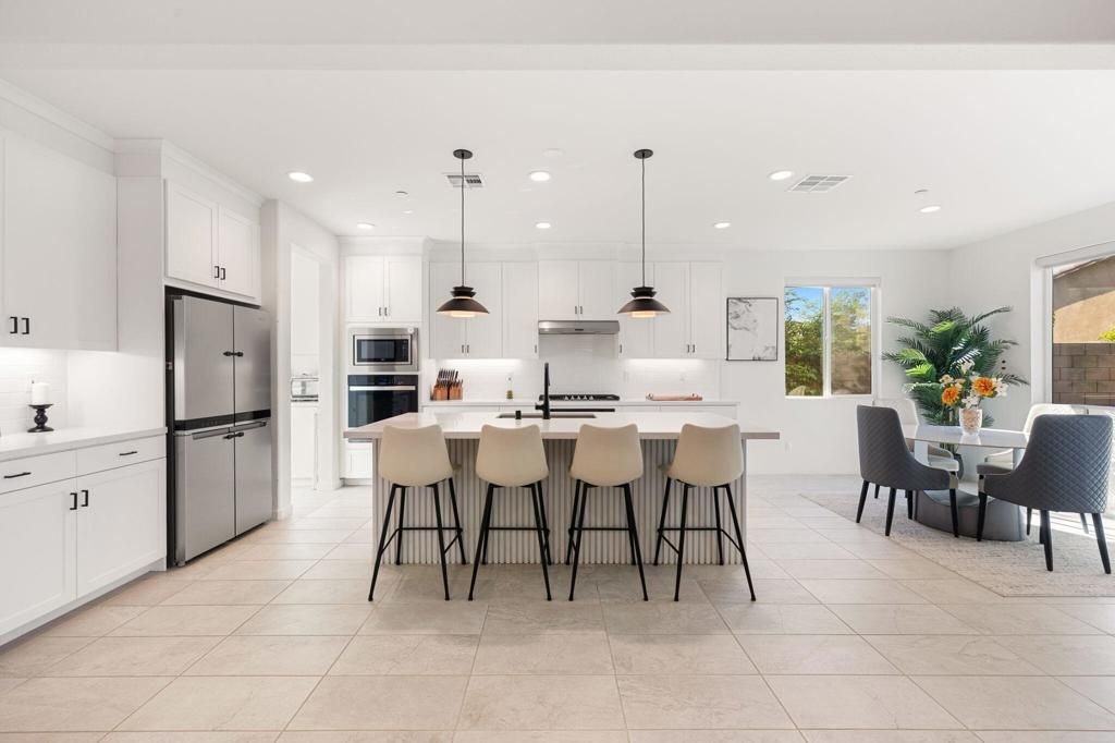 Image 32 of property listing at 81890 Via Encinitas, La Quinta, CA 92253