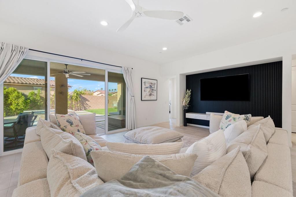 Image 40 of property listing at 81890 Via Encinitas, La Quinta, CA 92253