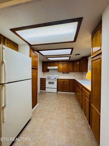 160 Clevenger Cut Off Rd, Newport, TN 37821