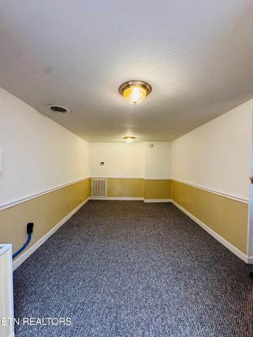 160 Clevenger Cut Off Rd, Newport, TN 37821