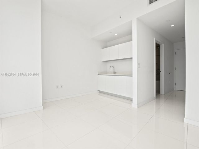 851 NE 1st Avenue 4801, Miami, FL 33132