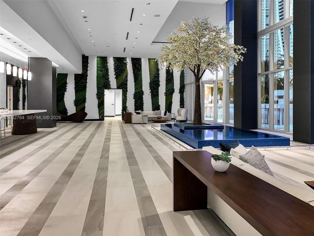 851 NE 1st Avenue 4801, Miami, FL 33132